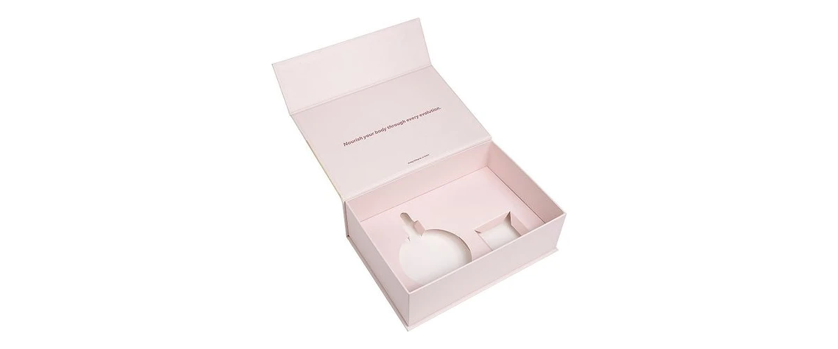 Blush Magnetic Beauty Box